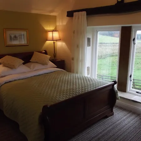 Bed & Breakfast Ling House 4*